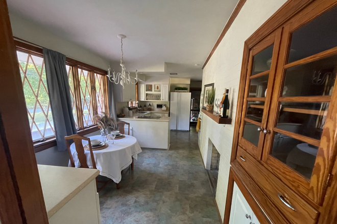 Kitchen - Whole House, close to campus! (2026-2027 School Year)