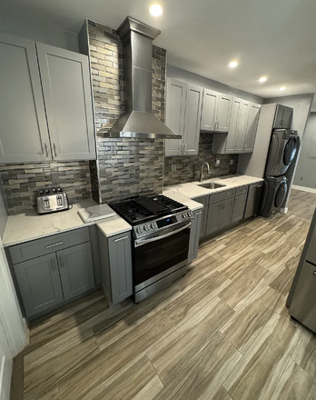 Call NOW for showings! 617-236-8600 - SARATOGA ST - LUXE RENO 2BR/1BA ON EAGLE HILL FOR *10/1/2026* W/ IN UNIT W/D, DECK, PATIO, SUN RM Apartments