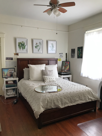 Front Bedroom - 2 BLOCKS TO CAMPUS * FLEXIBLE LEASE *3 BED RM * SPRING SCHOLARS * SUBLETS * FURNISHED or UNFURNISHED Rental