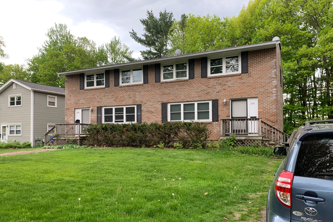 View from street - 3 Bedroom in the New North End