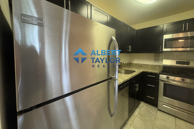 Kitchen - Huge 2 Bed 1 bath of 9/1! No Broker Fee!!
