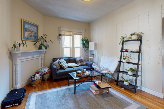 Call NOW for showings! 617-236-8550 - FALCON ST - GREAT DEAL ON EAGLE HILL FOR *9/1/2026*! FLOOR THRU 3BR/1BA W/ LNDRY IN BLDNG, DECK, DW! Apartments