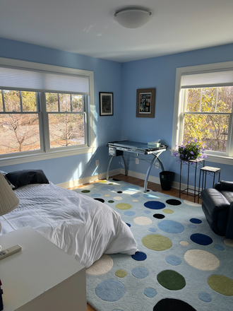 Bedroom - Furnished room for female-Moore St-Princeton House