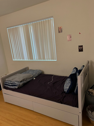 Bedroom - Stanford Court Room Lease