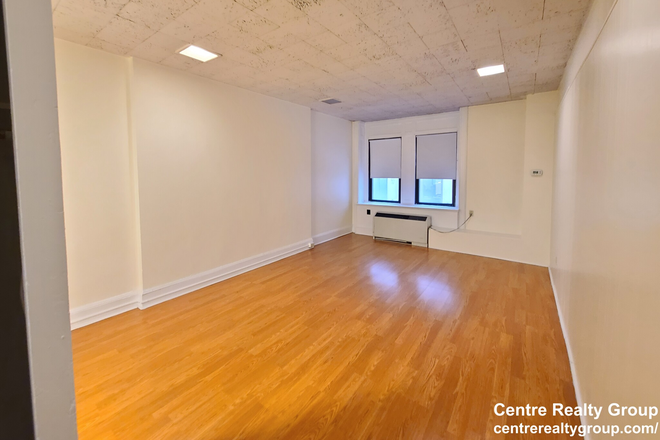 . - **NO BROKER FEE!!** Studio w/HEAT & HOT WATER Included, Available 9/1/2025 Apartments