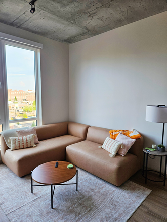 Living Room - Hub Knoxville Spring 2026 Apartments