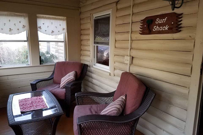 Porch - 14 old town trail narragansett, RI 02882 House