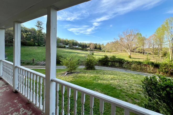 View from Porch - Bedrooms for rent in Furnished Farmhouse w great views