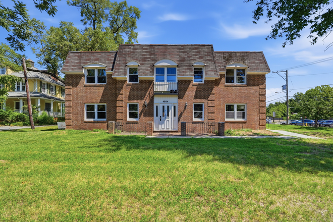 Street View - 4804 Calvert Rd - 1 Apartments