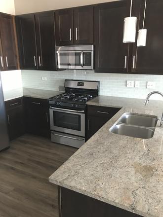 Granite counter & stainless appliances, like new! - 1 Br/1 Ba sublet one mile from campus Apartments