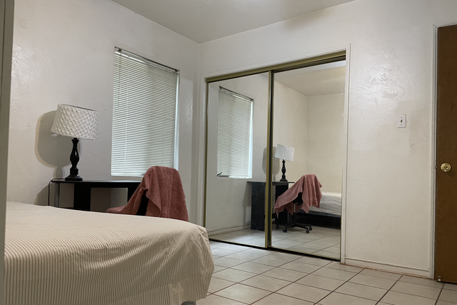 Bed room - Waverly 1BR/1BA House