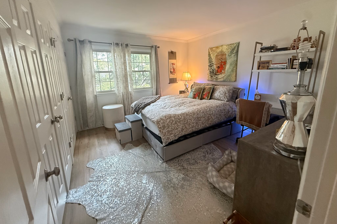 Bedroom - 1 Bedroom Condo in heart of Towson