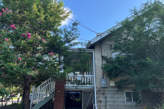 Exterior - Hyattsville Room for Rent in Shared House