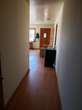 Entire Back of house - Huge Pasadena House For Students - Private Bedroom Private Bathroom