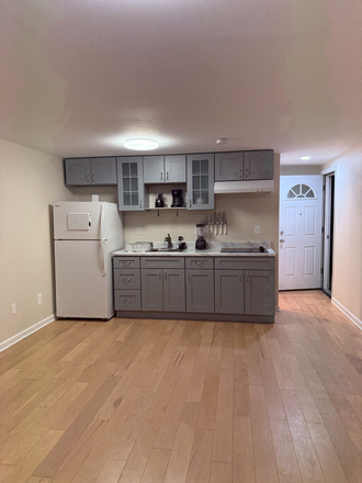 kitchen - Studio Apartment