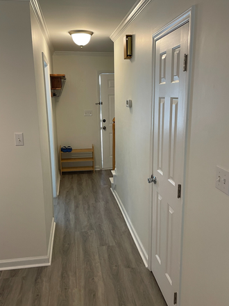 Hallway - 1 private room with private bathroom in a renovated and furnished 2B/2.5BA townhouse