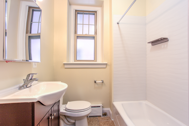 Photo - University City Associates Apartments