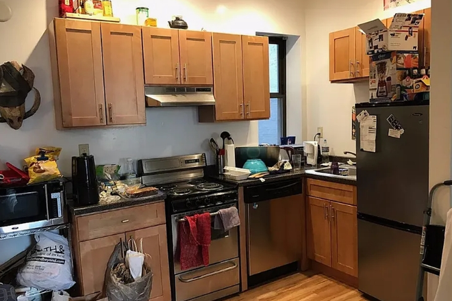 x - Kenmore 3 Bed | Heat & Hot Water Included | Steps to BU | 9/1