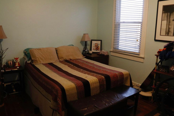 Large Bedroom - Mid city New Orleans Apartment by Xavier U.