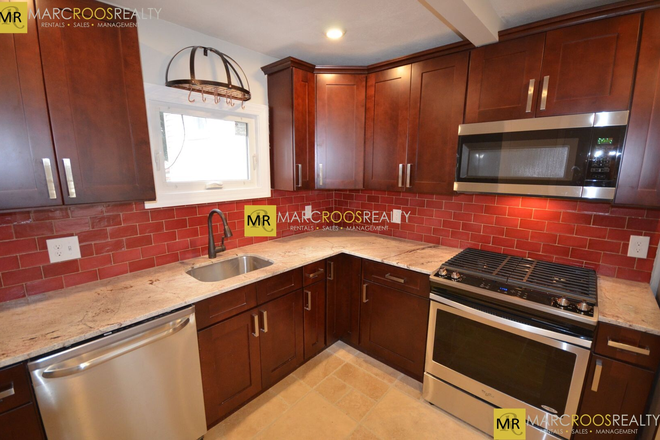 Call NOW for showings! 617-236-8600 - BROOKS ST - *NO FEE!* LRG 2BR/1BA NEAR MBTA AIRPORT FOR *9/1/2026* W/ IN UNIT LNDRY, DW, OPEN LAYOUT Apartments