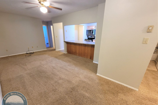 Photo - 4bd Upper Unit In Duplex Right Off New Market And Close To ASU House