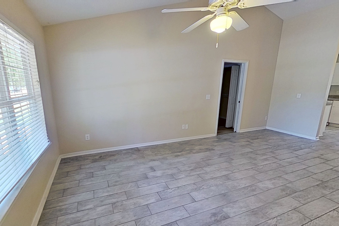 Living Room - 3 BD/2BA Home with Fenced Back Yard in Azalea Trace - Students Welcome