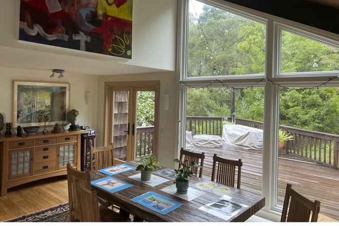 Dining room - A treehouse room in large Berkeley Hills home, off-street, filtered Bay view, 1 mile from campus