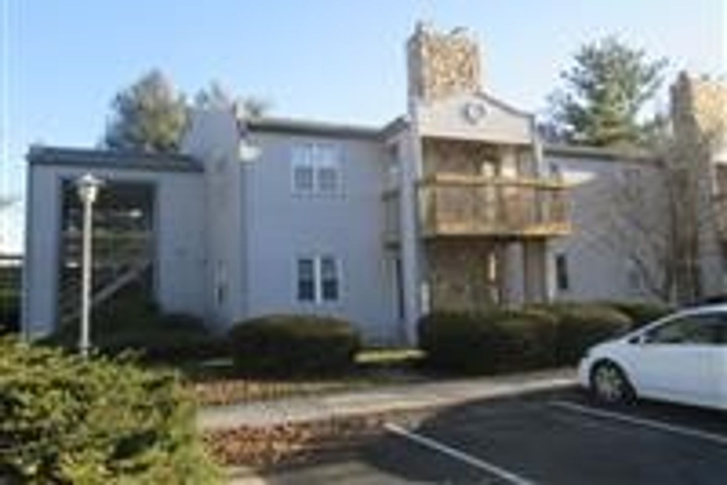  - 2 Bedroom 2 Bath Condo