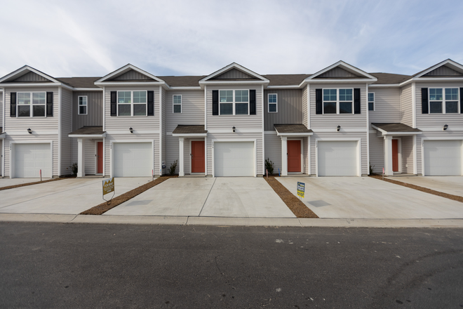 Exterior - Brand new 3B 2.5BA townhome move-in ready! $800 per room/students encouraged to apply