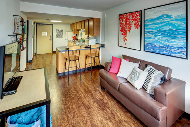 Living Room - Ramz Apartments on Broad