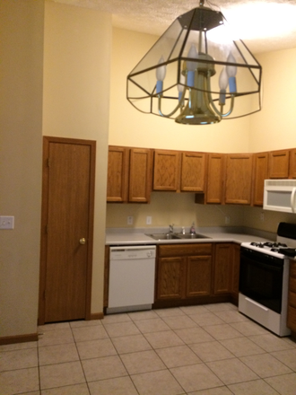 Kitchen - Lindberg Village Duplex Duplex