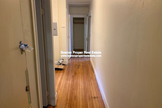 a - 2 big bedrooms, no broker fee Apartments