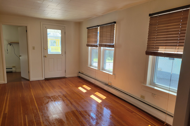 Living Room - 131 West Spring St., Rent $2,550.00 Apartments
