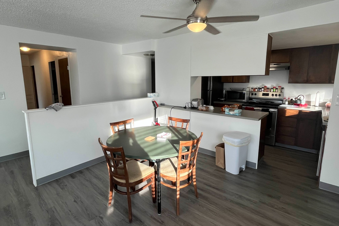 Dining area - Patterson Tower, need 1 roommate for 2 bedroom apt.