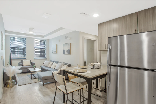 common area - The Nine at College Park