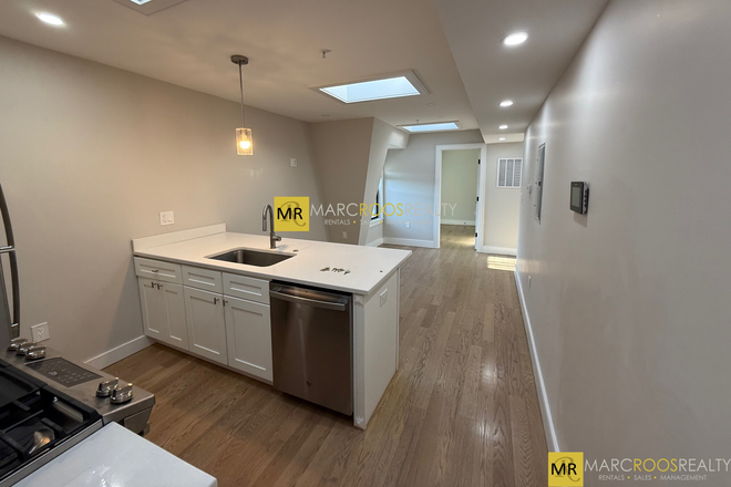 Call NOW for showings! 617-236-8550 - TRENTON ST - LUXE RENOVATED 2-3BR ON TOP FLOOR AVAIL *7/1/2026* W/ SKYLIGHTS, 2 BATH, IN UNIT LNDRY! Apartments