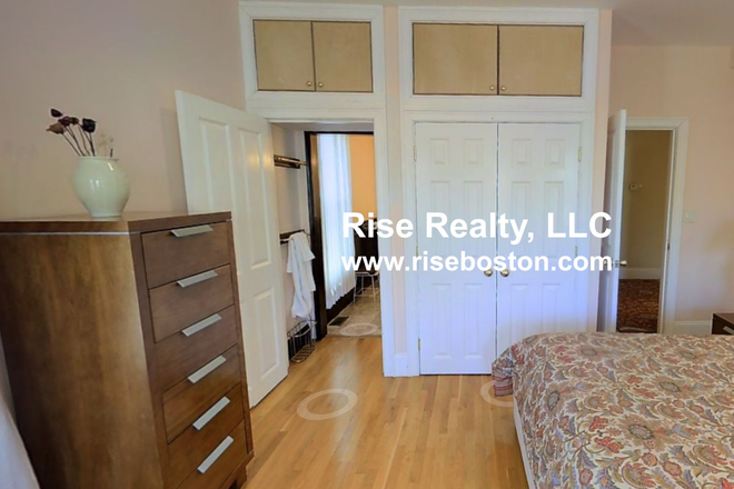 bedroom - Fully furnished! 4 bed with 2 parking spaces Duplex