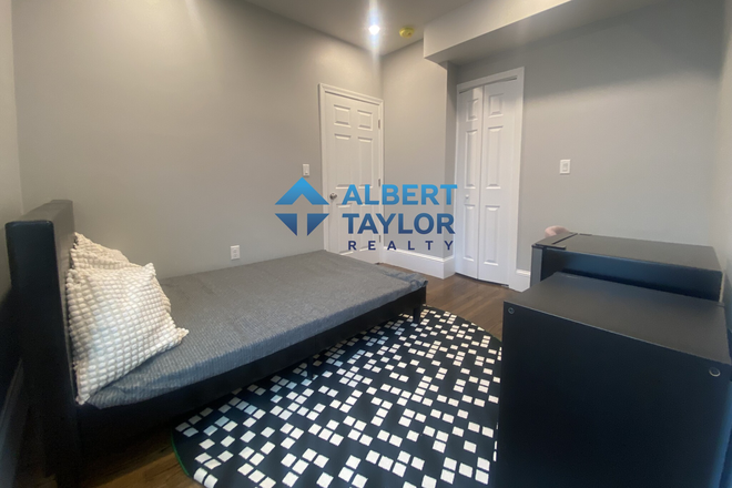 Sample Bedroom - FULLY FURNISHED Bedrooms Available!!