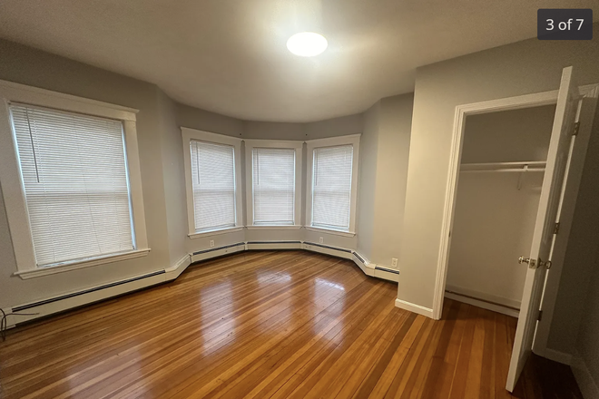 Large Bedroom (this one is available) - Looking for one female roommate to fill a three bedroom apartment