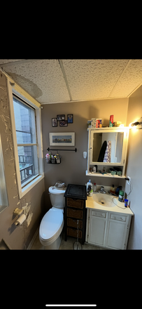 3 - Bachelor Apartment Available Immediately!