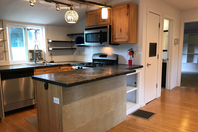 kitchen - Architect-Remodeled 2 Bed Duplex – 2 Min Walk to Regis University Duplex