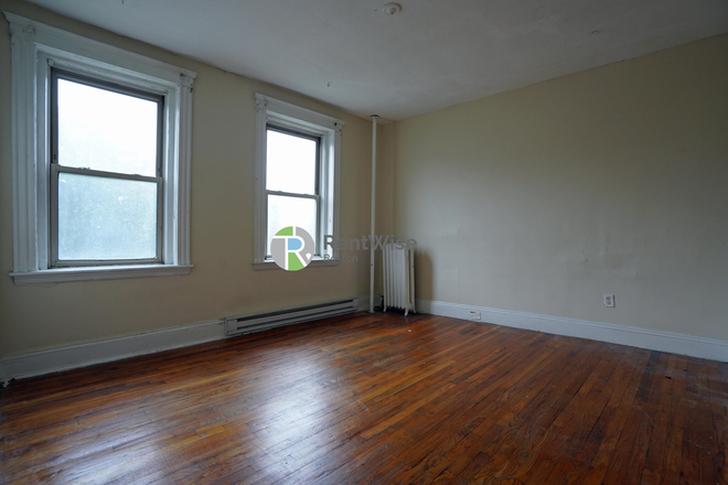 1 - SEPT 2026-Awesome Fenway Studio. Student OK! Cats OK! No Fee! Apartments