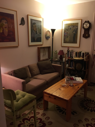 Sitting room (shared) - Rice U, Two Blocks Condo
