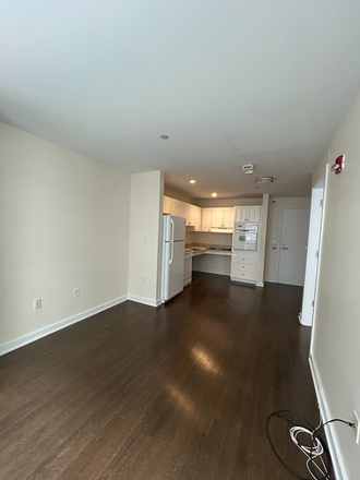 3 - AVAILABLE NOW! Fantastic 1 bed/1 bath, Pet Friendly, MBTA, No Fee! Apartments
