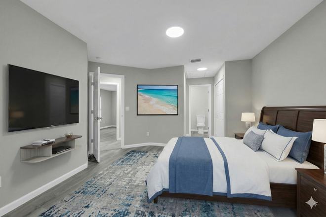 Primary Bedroom - this place is unfurnished - Duplex Room Close to Campus! Newly Renovated Place! Duplex