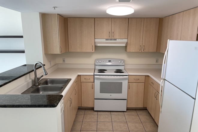 [web address removed] - 14th Floor Corner Unit at The Aston 2 Bed, 2 Bath Near Miracle Mile