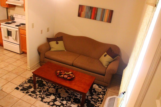 Living room - Neill House/Dexter Arms Apartments