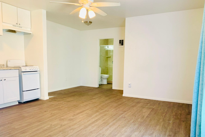 Photo - SPACIOUS STUDIO LOCATED BETWEEN MISSION BEACH & MISSION BAY! $1,995/mo Apartments