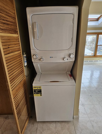 laundry - Apartment near Malden Center Station