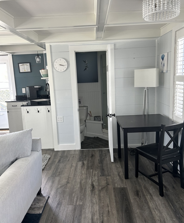 Kitchenette - Coastal studio/loft steps to beach, Padanaram village , cafes, trails and so much more!
